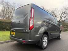 Ford Transit Custom 340 EcoBoost Limited 
