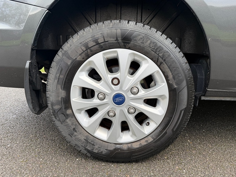 Ford 340 EcoBoost Limited Panel Van 1.0 Automatic Petrol Plug-in Hybrid