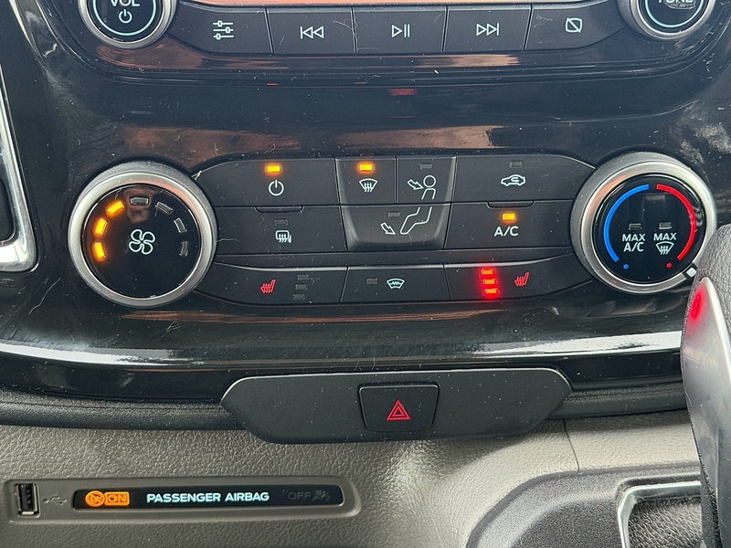 Ford 340 EcoBoost Limited Panel Van 1.0 Automatic Petrol Plug-in Hybrid