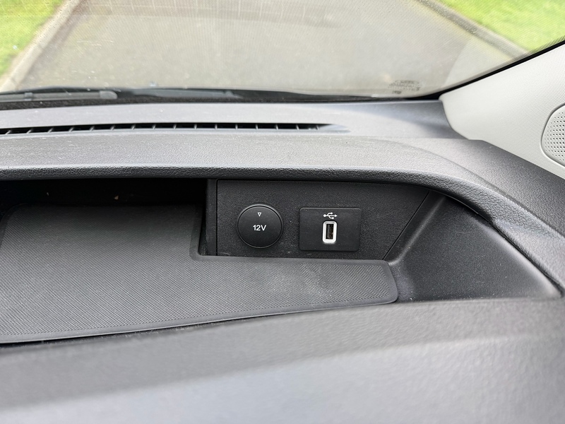 Ford 340 EcoBoost Limited Panel Van 1.0 Automatic Petrol Plug-in Hybrid