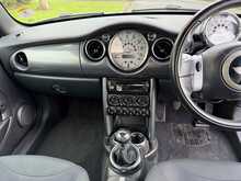 MINI Convertible One 