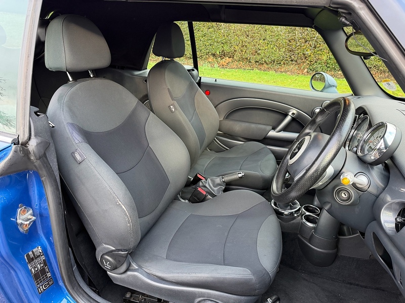 MINI 1.6 One Convertible 2dr Petrol Manual Euro 4 (90 bhp)
