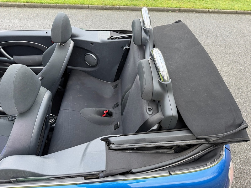 MINI 1.6 One Convertible 2dr Petrol Manual Euro 4 (90 bhp)