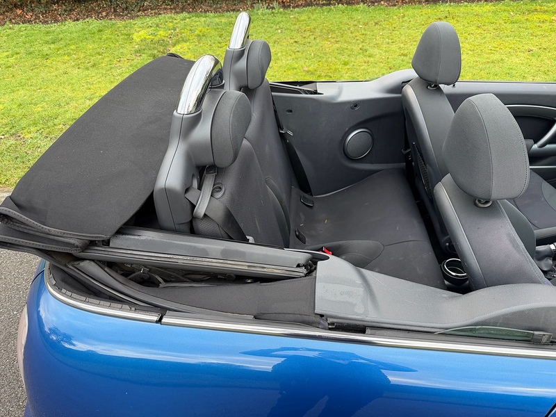 MINI 1.6 One Convertible 2dr Petrol Manual Euro 4 (90 bhp)