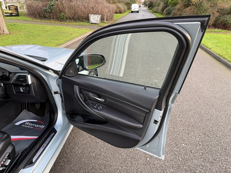 BMW BiTurbo Competition Saloon 3.0 Automatic Petrol