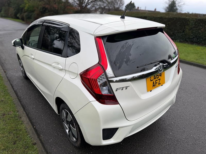 Honda HONDA FIT HATCHBACK 1.5 AUTOMATIC PETROL