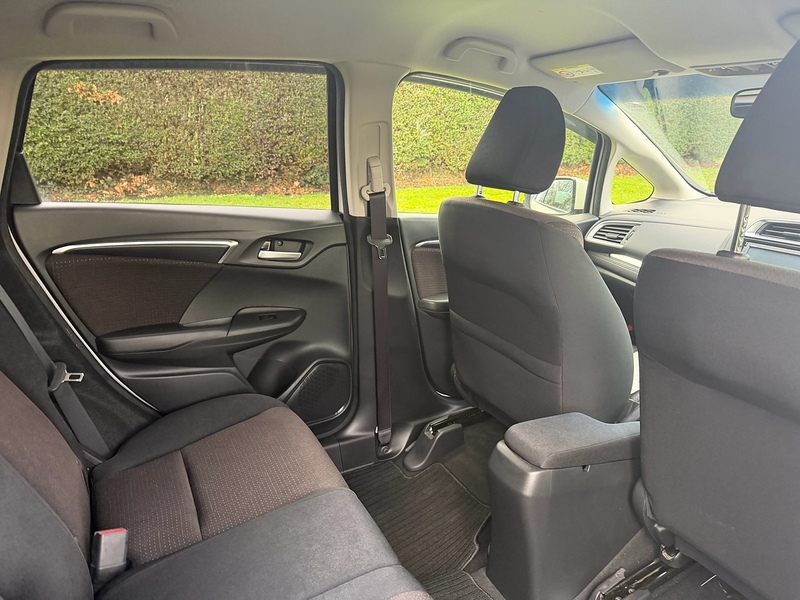 Honda HONDA FIT HATCHBACK 1.5 AUTOMATIC PETROL