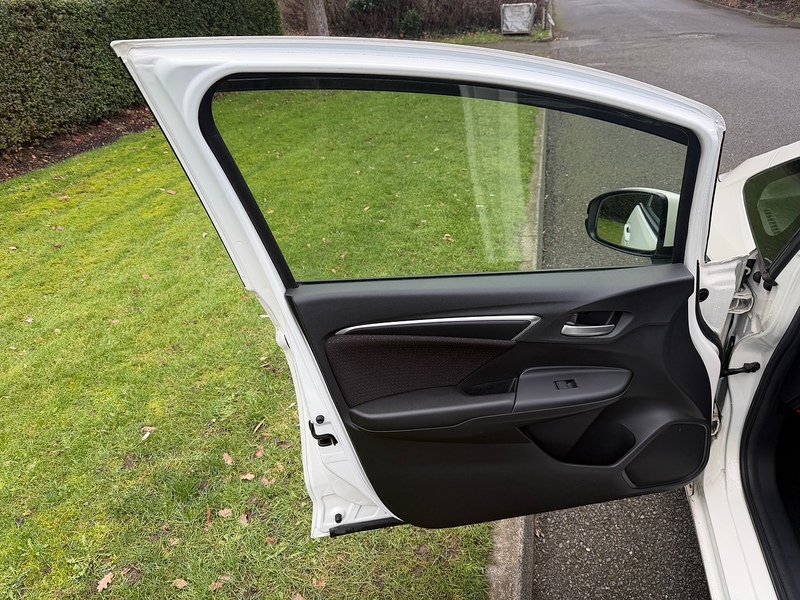 Honda HONDA FIT HATCHBACK 1.5 AUTOMATIC PETROL