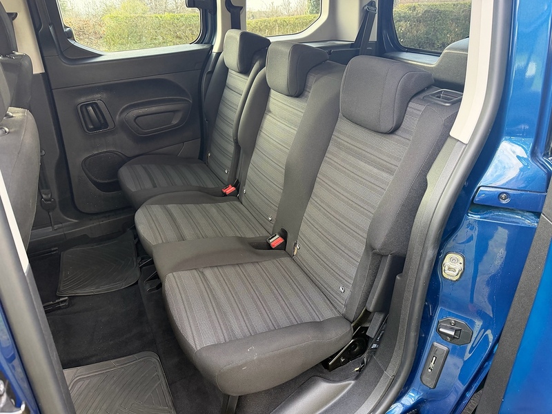 Vauxhall Turbo Energy MPV 1.2 Manual Petrol