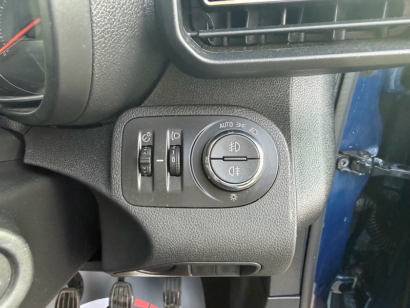 Vauxhall Turbo Energy MPV 1.2 Manual Petrol