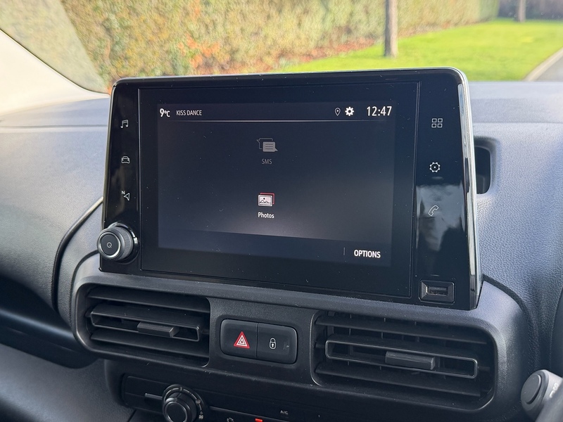 Vauxhall Turbo Energy MPV 1.2 Manual Petrol