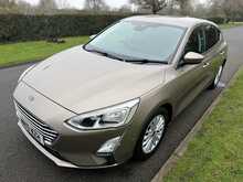 Ford Focus T EcoBoost Titanium