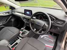 Ford Focus T EcoBoost Titanium