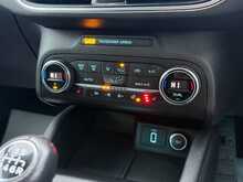 Ford Focus T EcoBoost Titanium