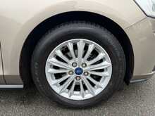 Ford Focus T EcoBoost Titanium