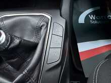 Ford Focus T EcoBoost Titanium