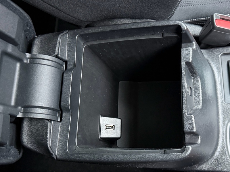 Ford T EcoBoost Titanium Hatchback 1.0 Manual Petrol