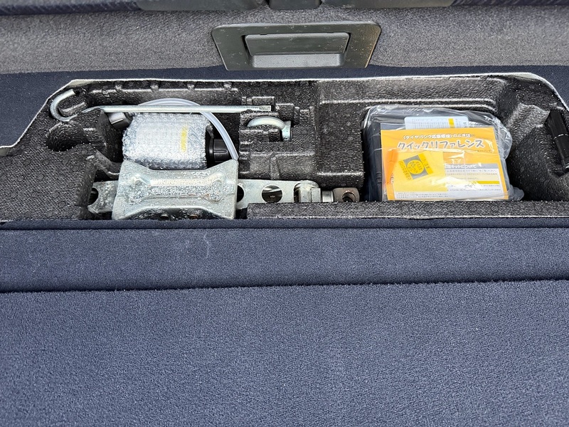 Honda Absolute Estate 2 Automatic  Petrol