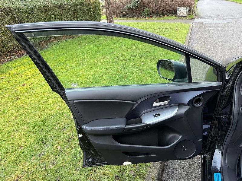 Honda Absolute Estate 2 Automatic  Petrol