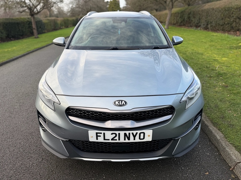 Kia T-GDi 3 SUV 1.5 Manual Petrol