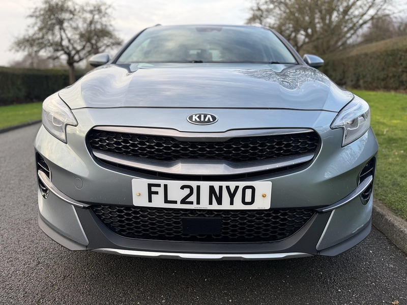 Kia T-GDi 3 SUV 1.5 Manual Petrol