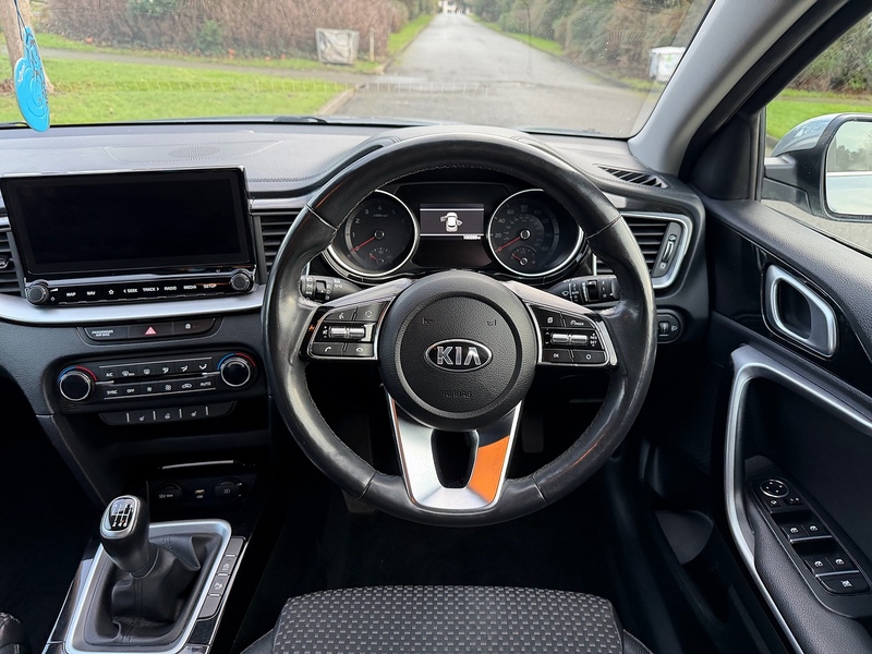Kia T-GDi 3 SUV 1.5 Manual Petrol