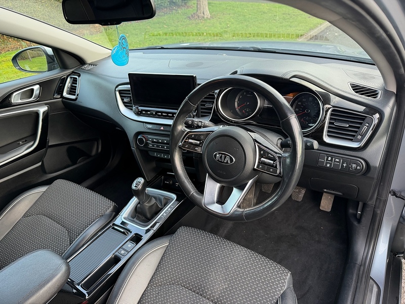 Kia T-GDi 3 SUV 1.5 Manual Petrol