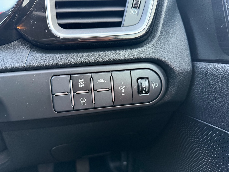 Kia T-GDi 3 SUV 1.5 Manual Petrol