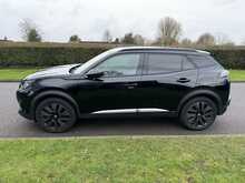 Peugeot E-2008 GT Premium 