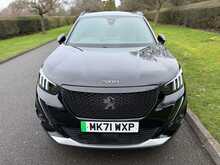 Peugeot E-2008 GT Premium 