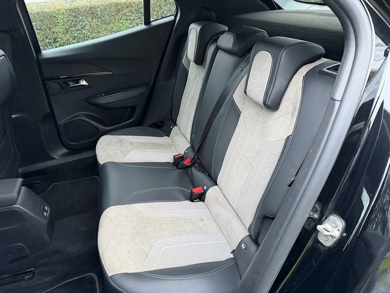 Peugeot GT Premium SUV 0.0 Automatic Electric