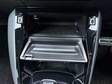 Peugeot E-2008 GT Premium 