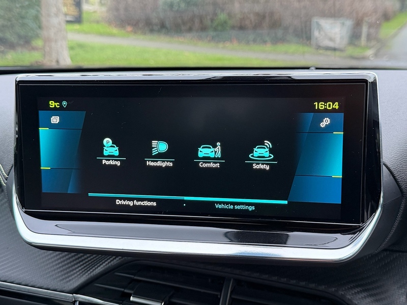 Peugeot GT Premium SUV 0.0 Automatic Electric