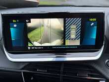 Peugeot E-2008 GT Premium 