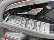 Land Rover Range Rover Evoque P200 MHEV R-Dynamic SE 