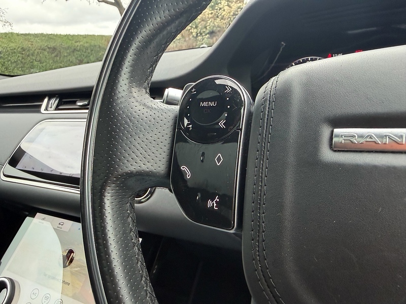 Land Rover 2.0 P200 MHEV R-Dynamic SE SUV 5dr Petrol Auto 4WD Euro 6 (s/s) (200 ps)