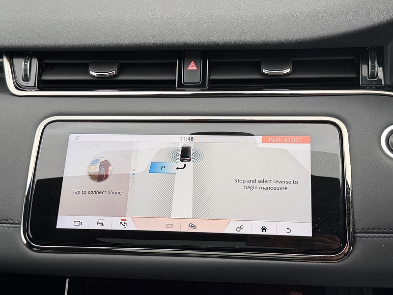 Land Rover 2.0 P200 MHEV R-Dynamic SE SUV 5dr Petrol Auto 4WD Euro 6 (s/s) (200 ps)