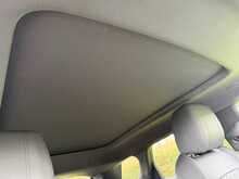 Land Rover Range Rover Evoque P200 MHEV R-Dynamic SE 