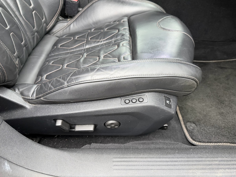 Peugeot 1.6 11.8kWh GT Fastback 5dr Petrol Plug-in Hybrid e-EAT Euro 6 (s/s) (225 ps)