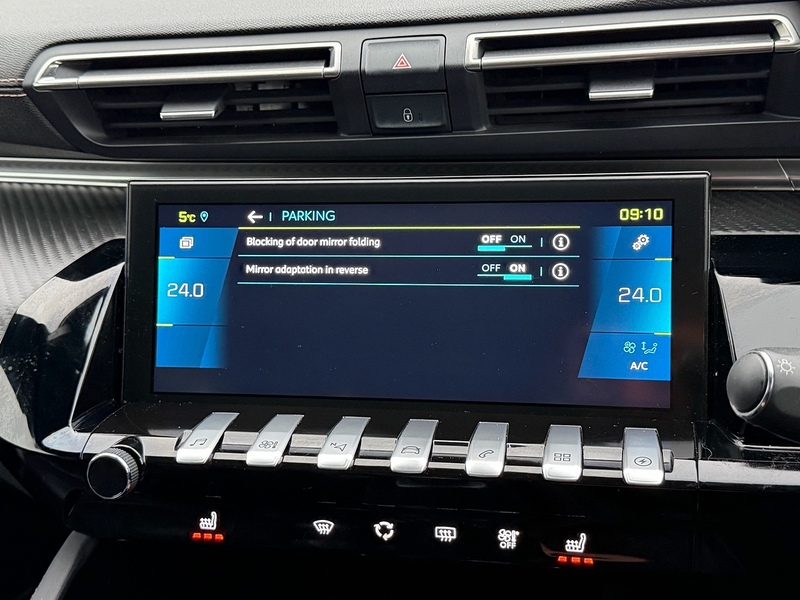 Peugeot 1.6 11.8kWh GT Fastback 5dr Petrol Plug-in Hybrid e-EAT Euro 6 (s/s) (225 ps)