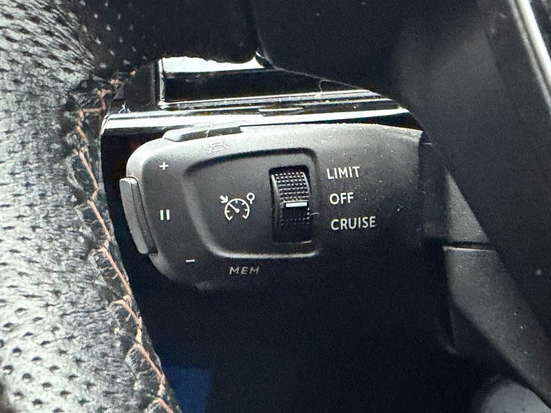 Peugeot 1.6 11.8kWh GT Fastback 5dr Petrol Plug-in Hybrid e-EAT Euro 6 (s/s) (225 ps)