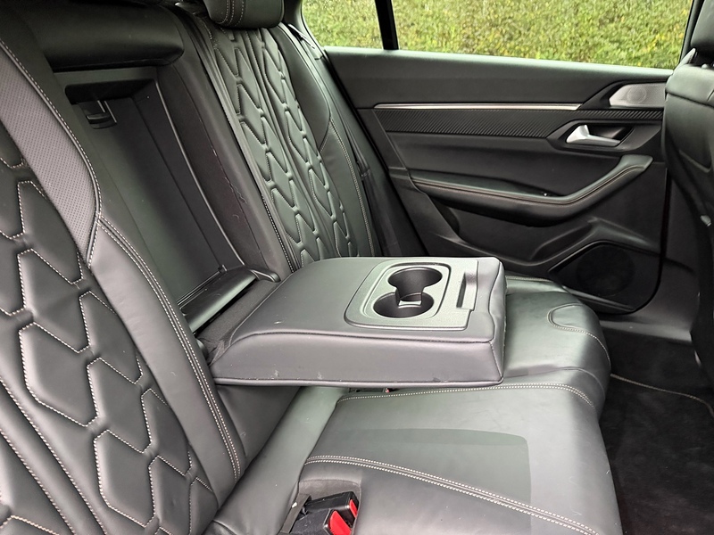 Peugeot 1.6 11.8kWh GT Fastback 5dr Petrol Plug-in Hybrid e-EAT Euro 6 (s/s) (225 ps)