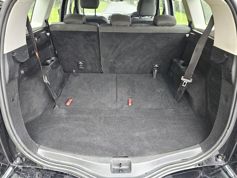 Renault 1.3 TCe Iconic MPV 5dr Petrol Manual Euro 6 (s/s) (140 ps)