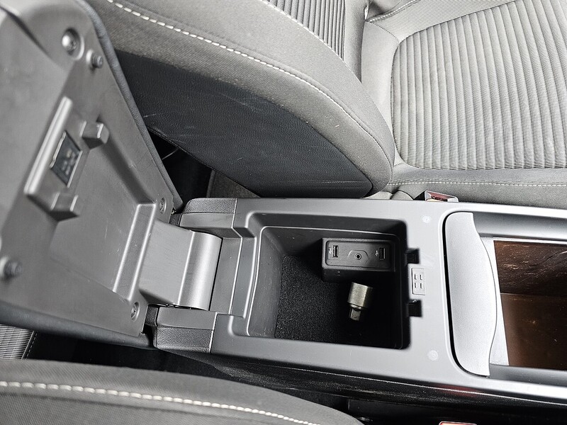 Renault 1.3 TCe Iconic MPV 5dr Petrol Manual Euro 6 (s/s) (140 ps)