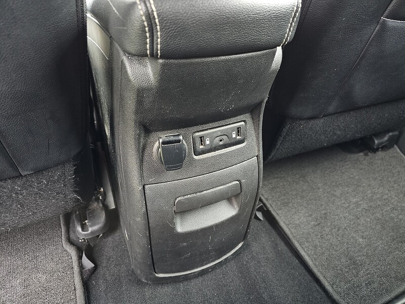 Renault 1.3 TCe Iconic MPV 5dr Petrol Manual Euro 6 (s/s) (140 ps)