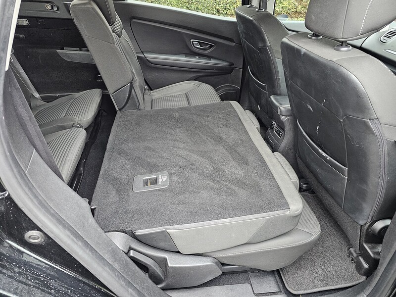 Renault 1.3 TCe Iconic MPV 5dr Petrol Manual Euro 6 (s/s) (140 ps)