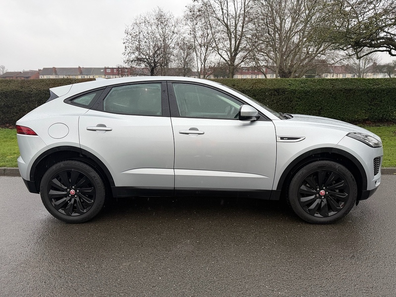 Jaguar 2.0 D180 SE SUV 5dr Diesel Auto AWD Euro 6 (s/s) (180 ps)