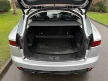 Jaguar E-PACE D180 SE 