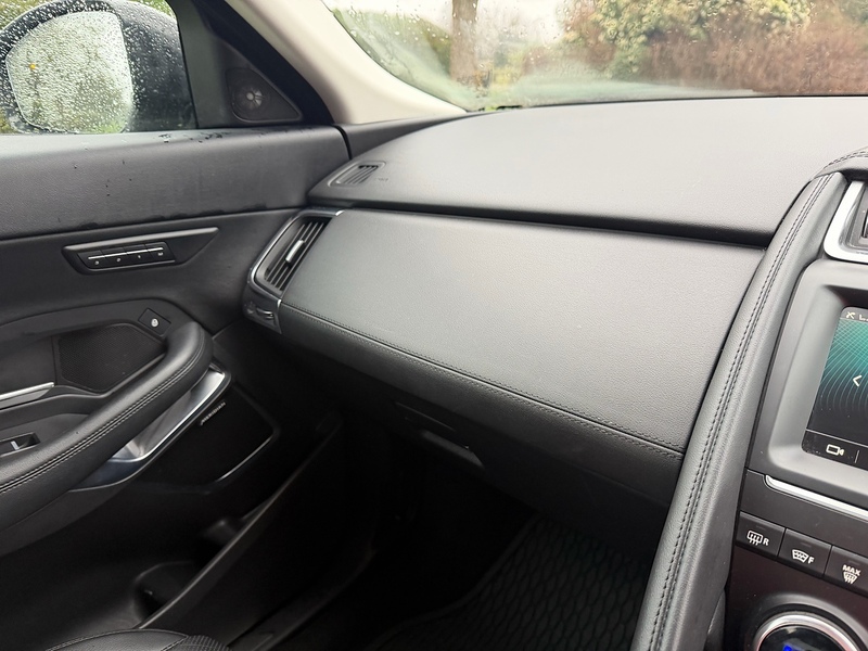 Jaguar 2.0 D180 SE SUV 5dr Diesel Auto AWD Euro 6 (s/s) (180 ps)