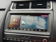 Jaguar E-PACE D180 SE 